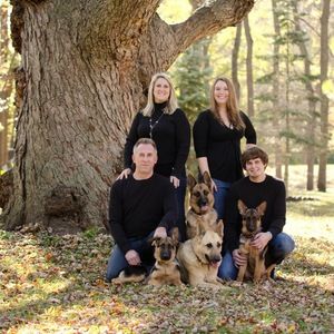 Meet your Posher, Julie